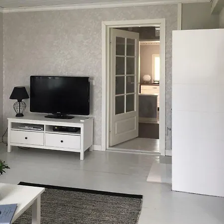 بيت ضيافة Romantica Majoitus Kokkola 4*